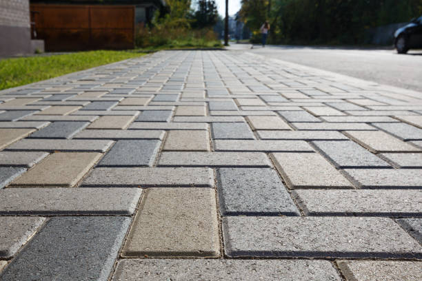 Best Decorative Driveway Pavers  in Bonner Springs, KS